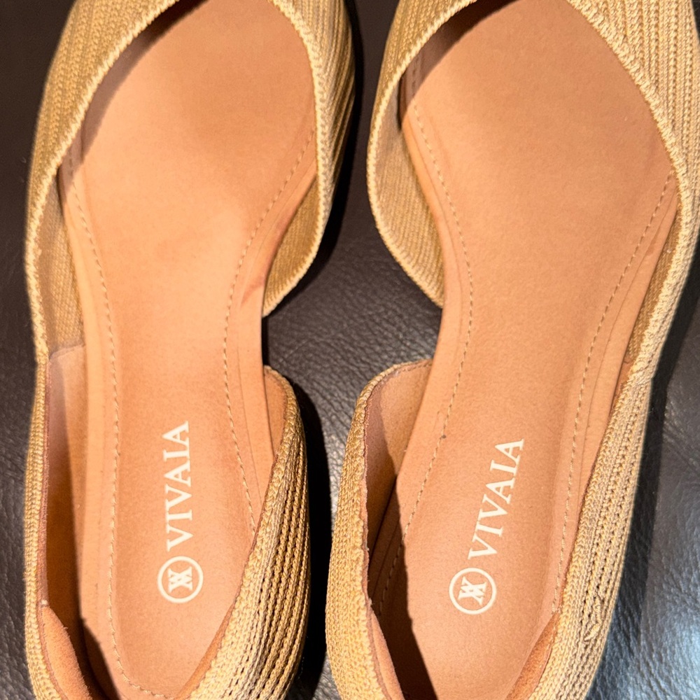 VIVAIA Women's Pointed D'Orsay Flats in Tan Knit - Picture 6 of 8